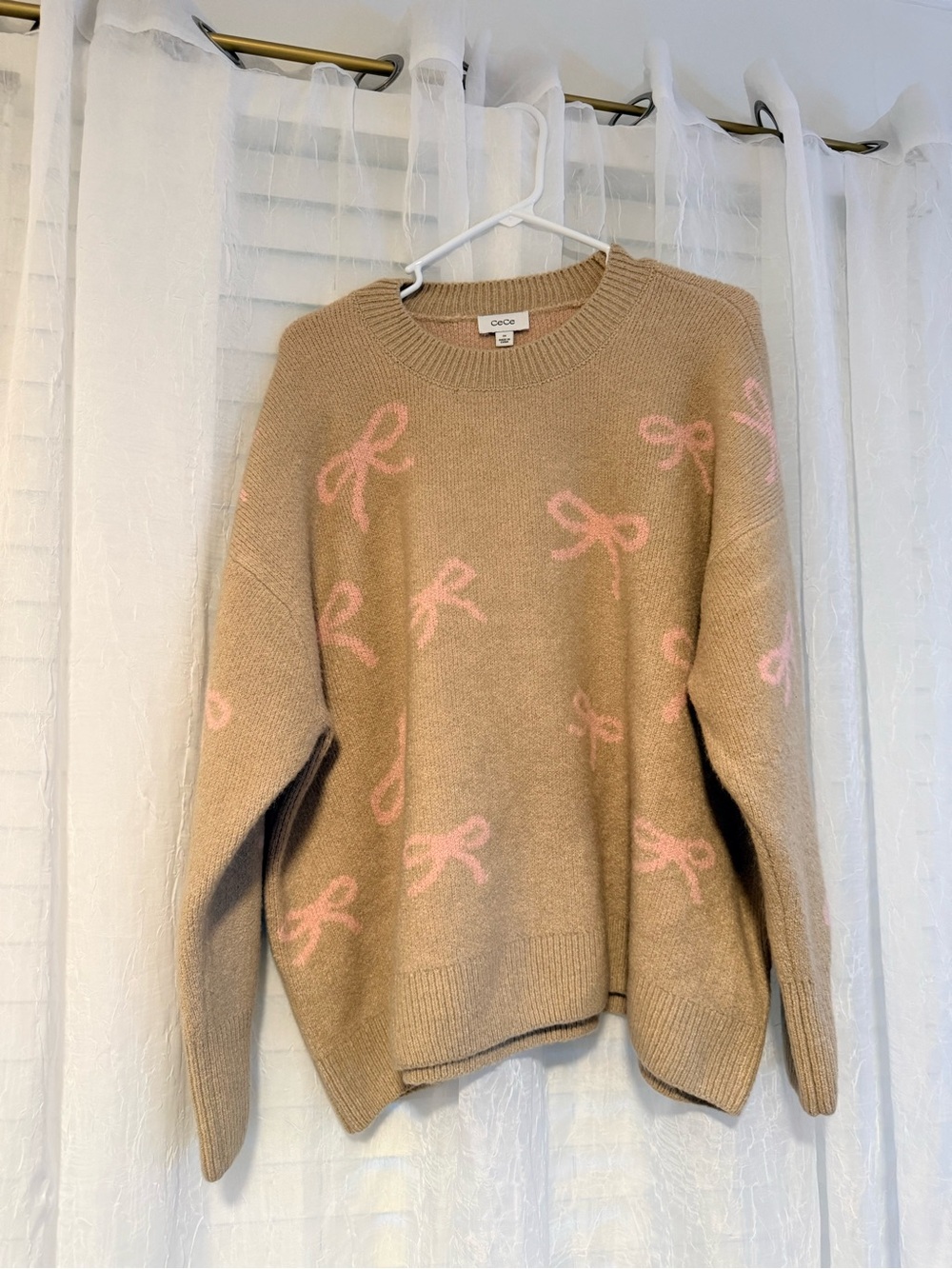 CeCe Camel Crewneck Sweater with Pink Bow Pattern